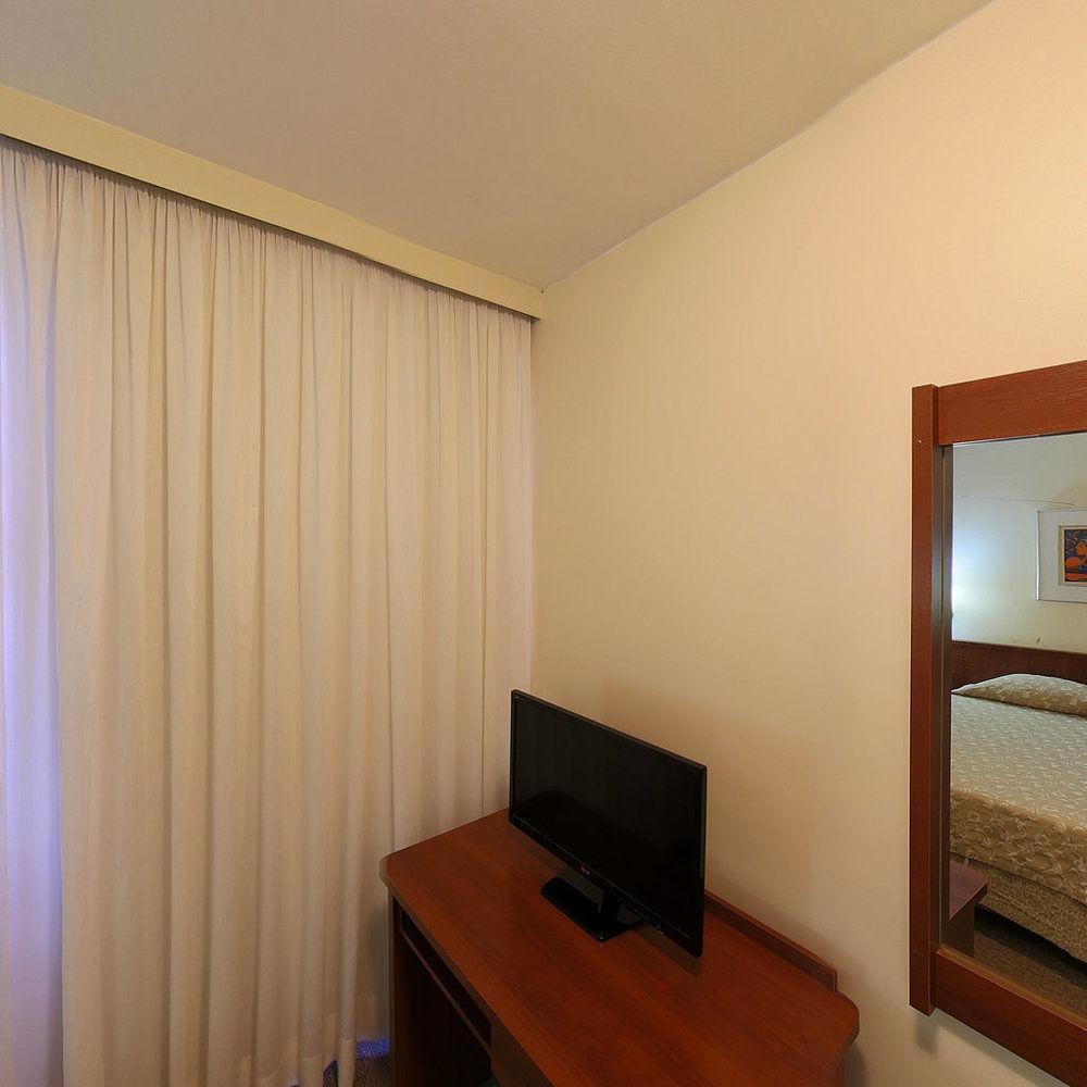 Aracoara Hotel Brasília Exterior foto